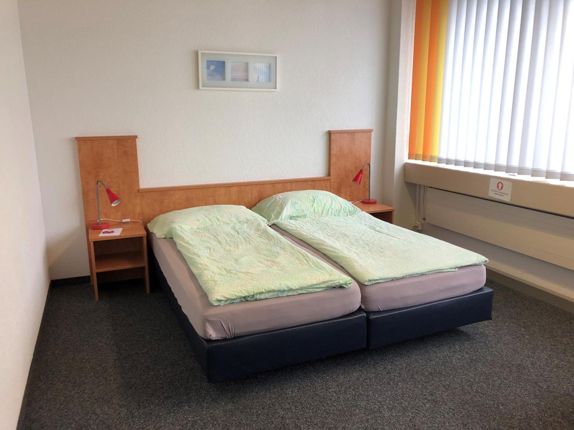Budget Motel Self Check-In Dällikon Exterior foto