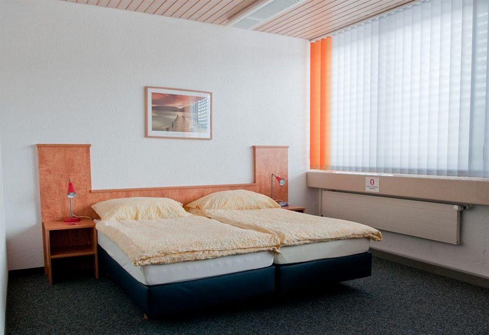 Budget Motel Self Check-In Dällikon Exterior foto