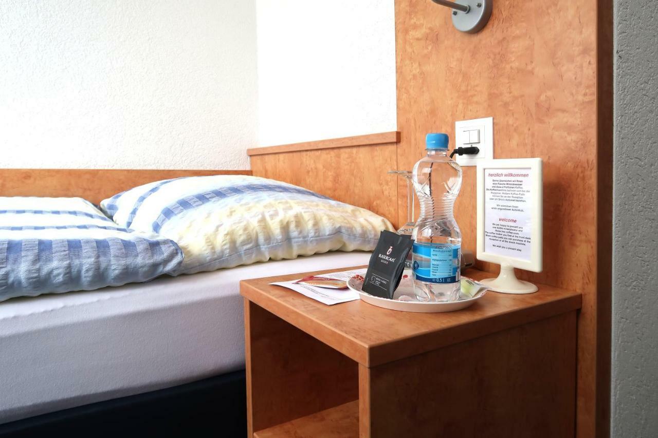 Budget Motel Self Check-In Dällikon Exterior foto